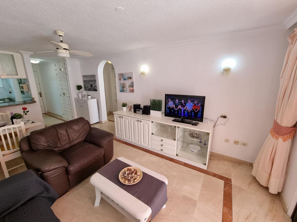 Casa Teide, Ground Floor Apartment Parque Santiago 1, Heated Pool, 100 M To Sea And Beach, Wifi Playa de las Americas  Esterno foto