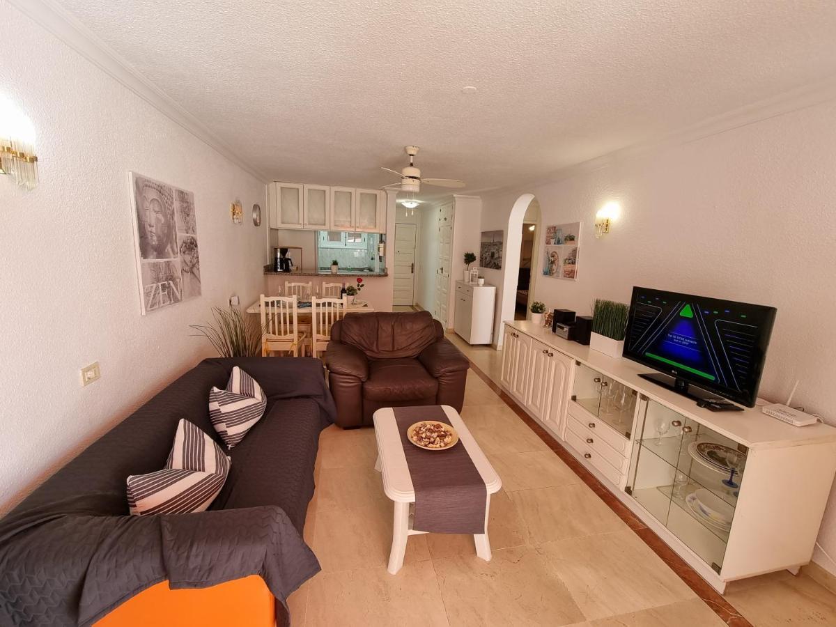 Casa Teide, Ground Floor Apartment Parque Santiago 1, Heated Pool, 100 M To Sea And Beach, Wifi Playa de las Americas  Esterno foto