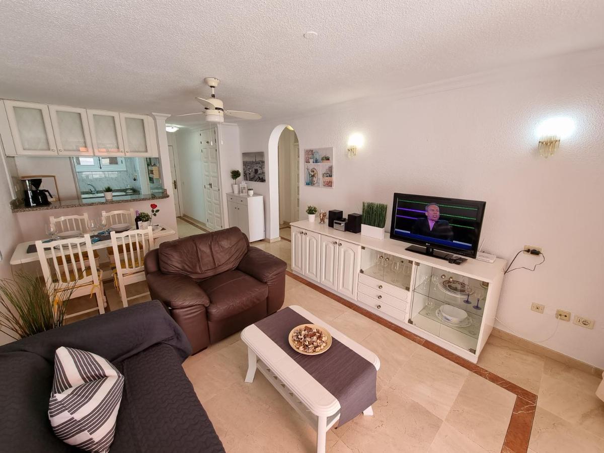 Casa Teide, Ground Floor Apartment Parque Santiago 1, Heated Pool, 100 M To Sea And Beach, Wifi Playa de las Americas  Esterno foto