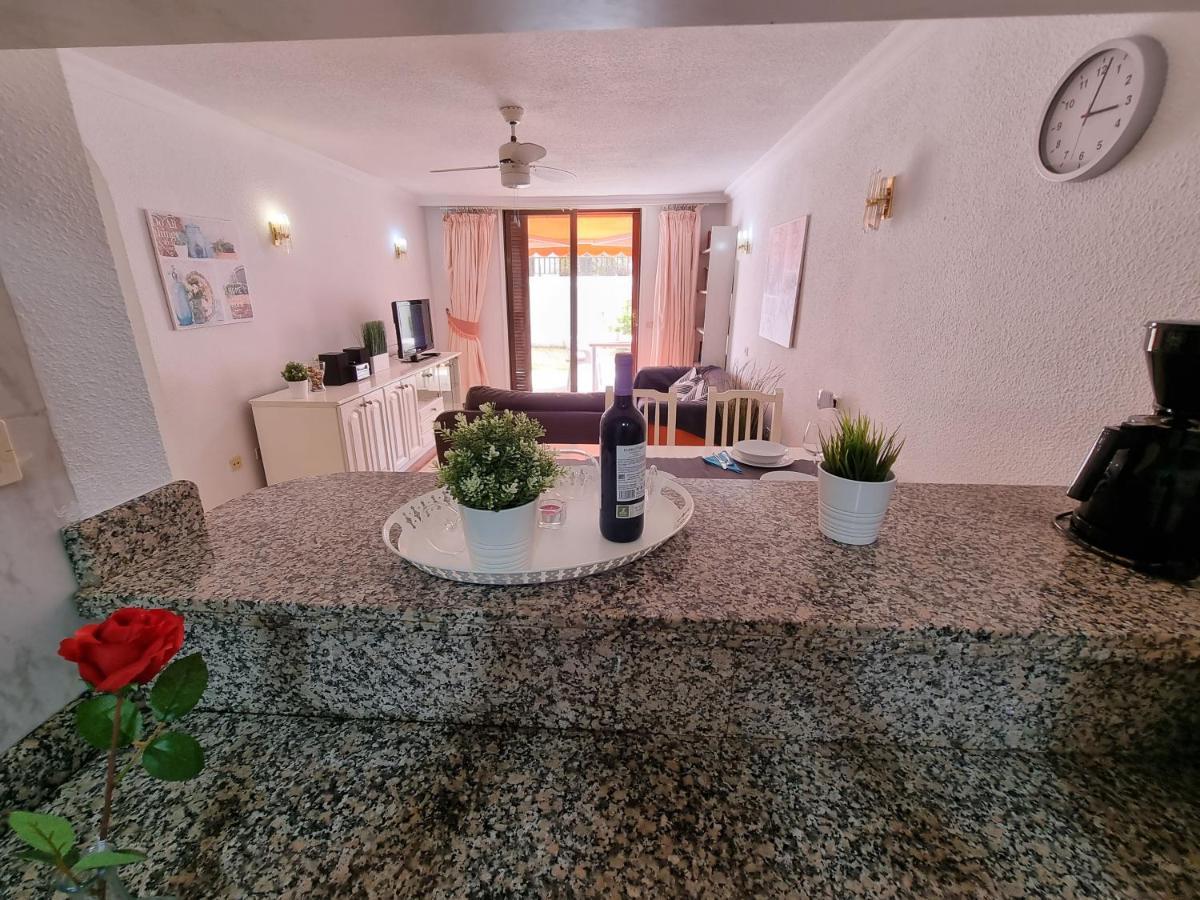 Casa Teide, Ground Floor Apartment Parque Santiago 1, Heated Pool, 100 M To Sea And Beach, Wifi Playa de las Americas  Esterno foto